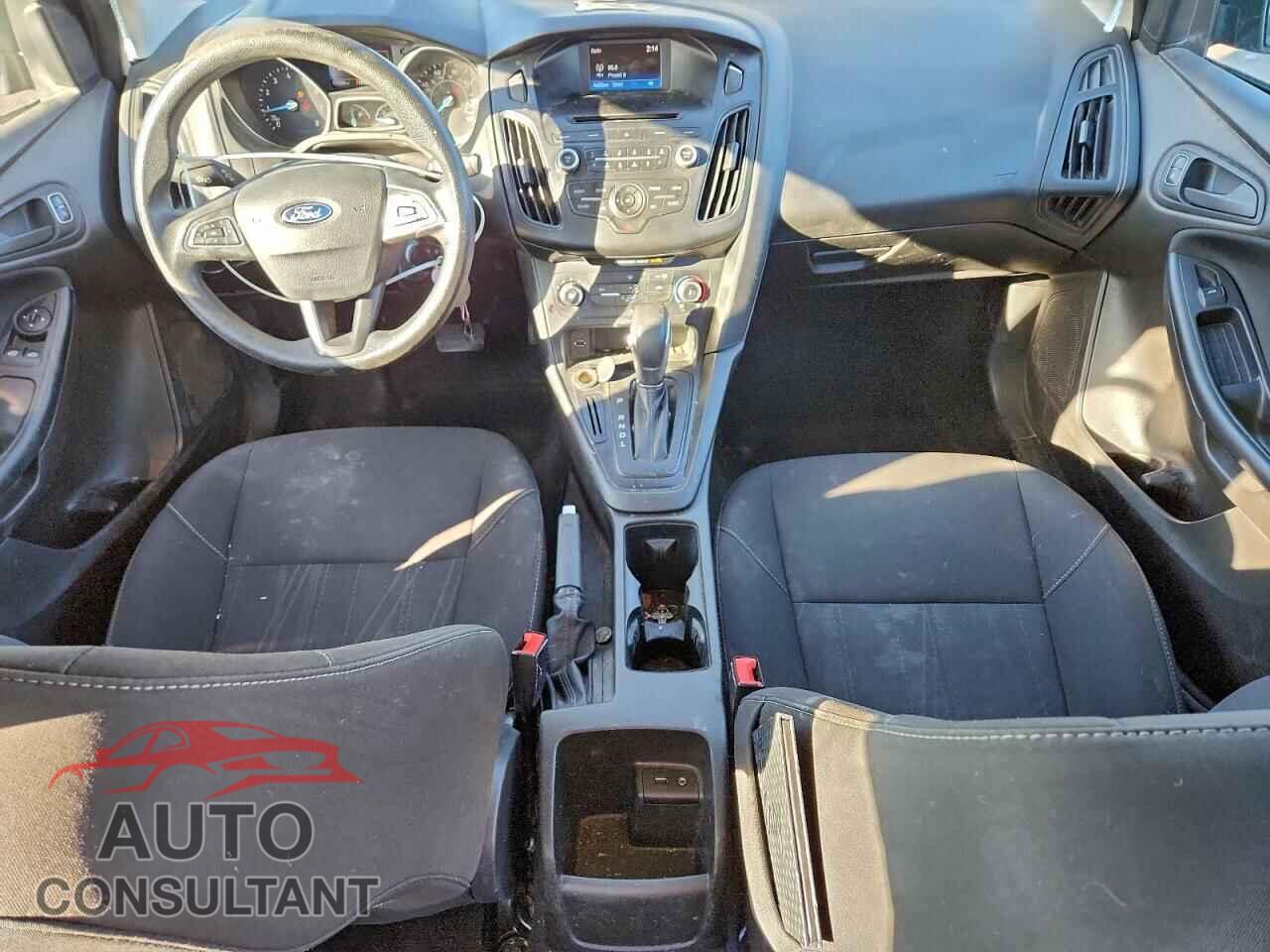 FORD FOCUS 2016 - 1FADP3E22GL273321