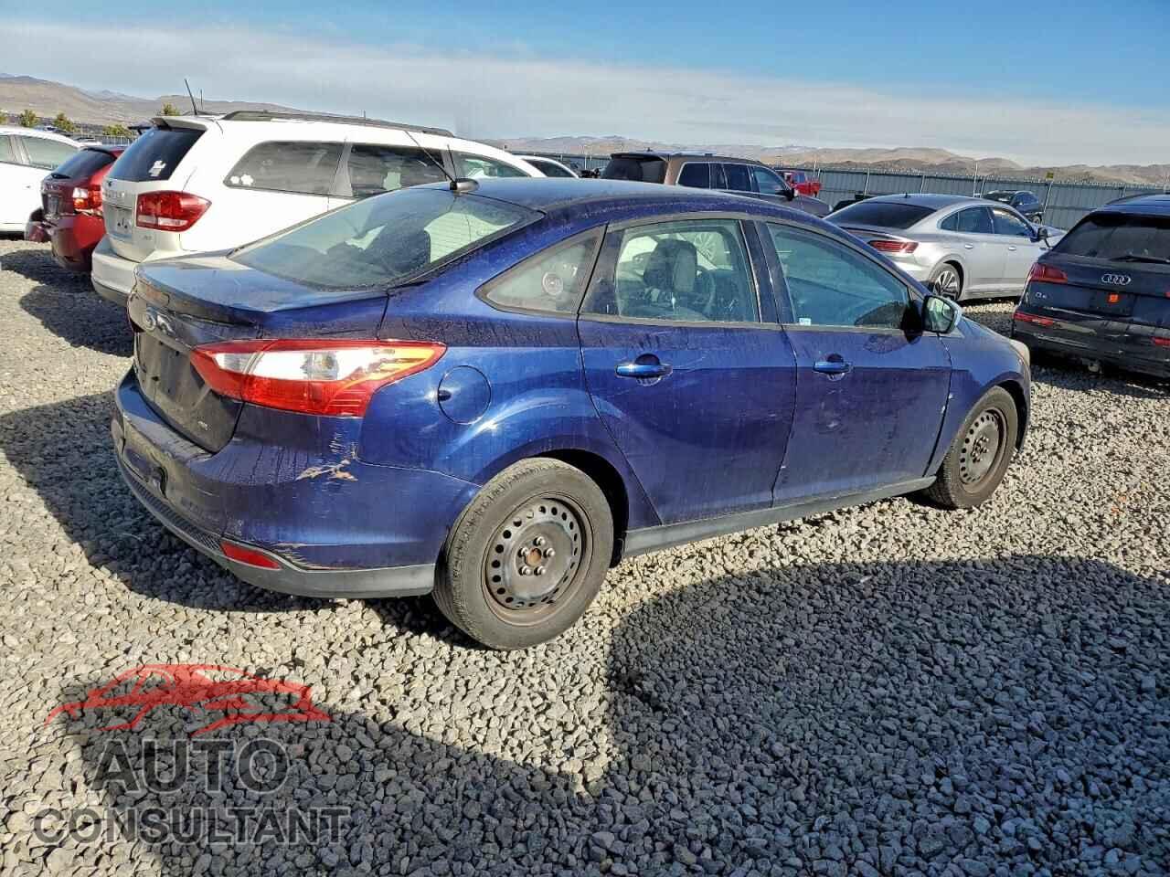 FORD FOCUS 2012 - 1FAHP3F20CL163376