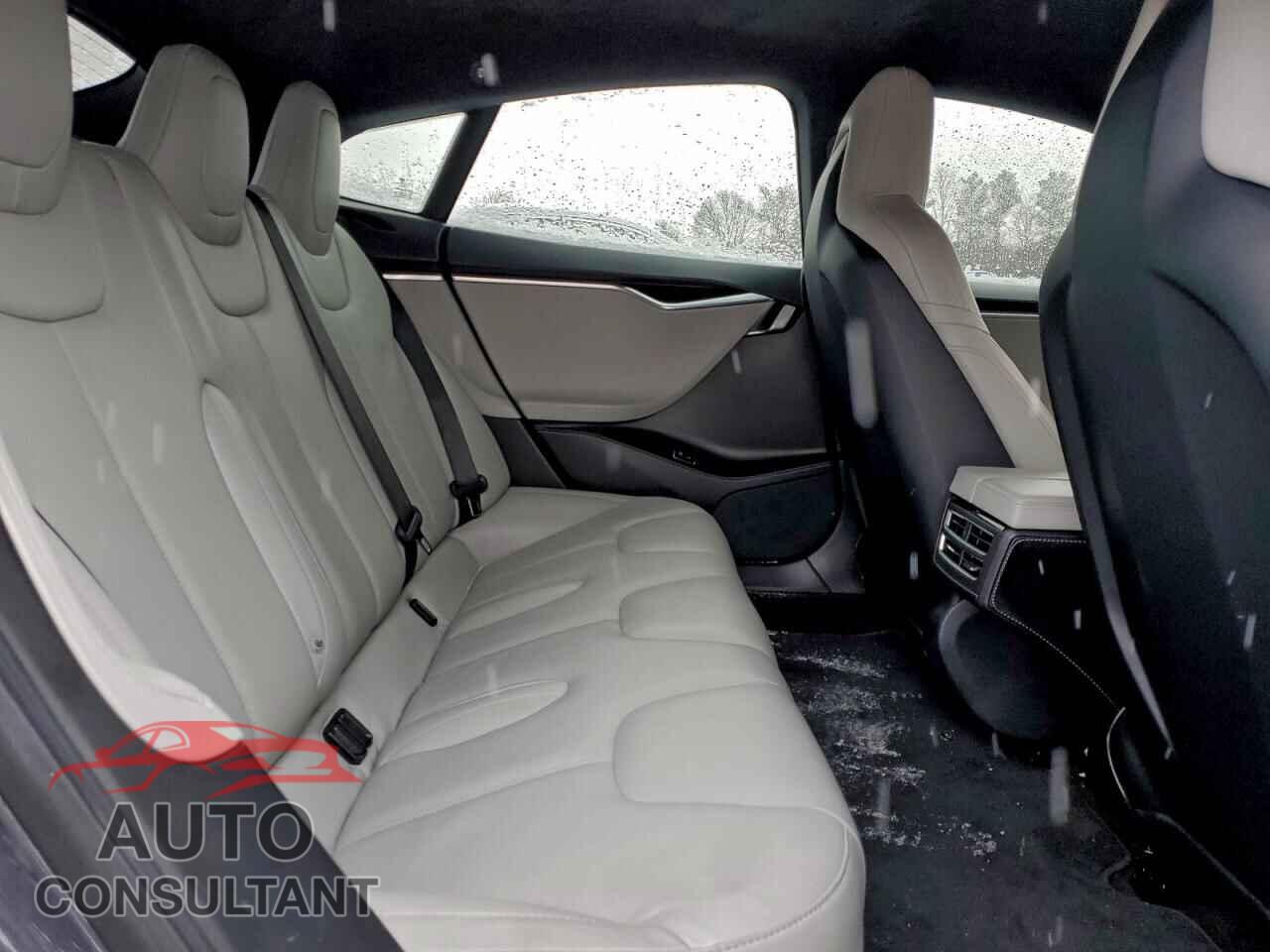 TESLA MODEL S 2016 - 5YJSA1E24GF149481