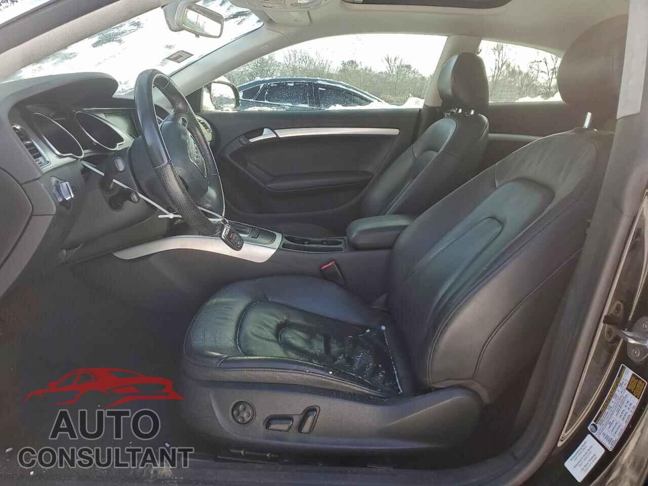 AUDI A5 2010 - WAULFAFR1AA069375