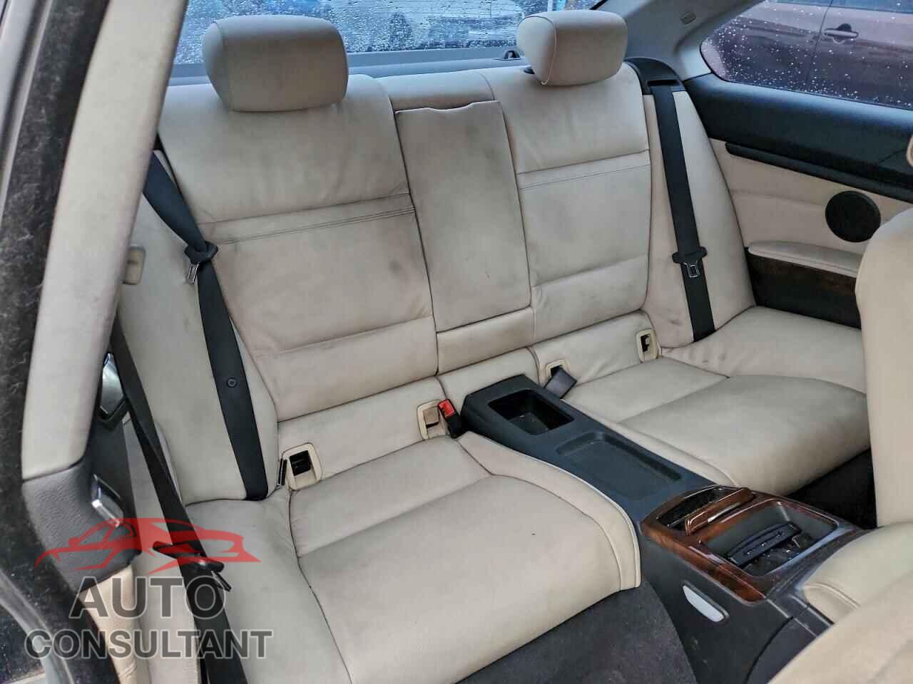 BMW 3 SERIES 2011 - WBAKE3C57BE557624