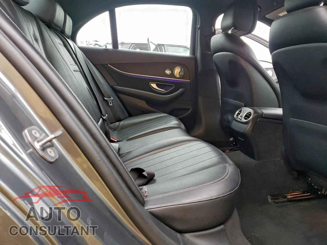 MERCEDES-BENZ E-CLASS 2017 - WDDZF4KBXHA196603