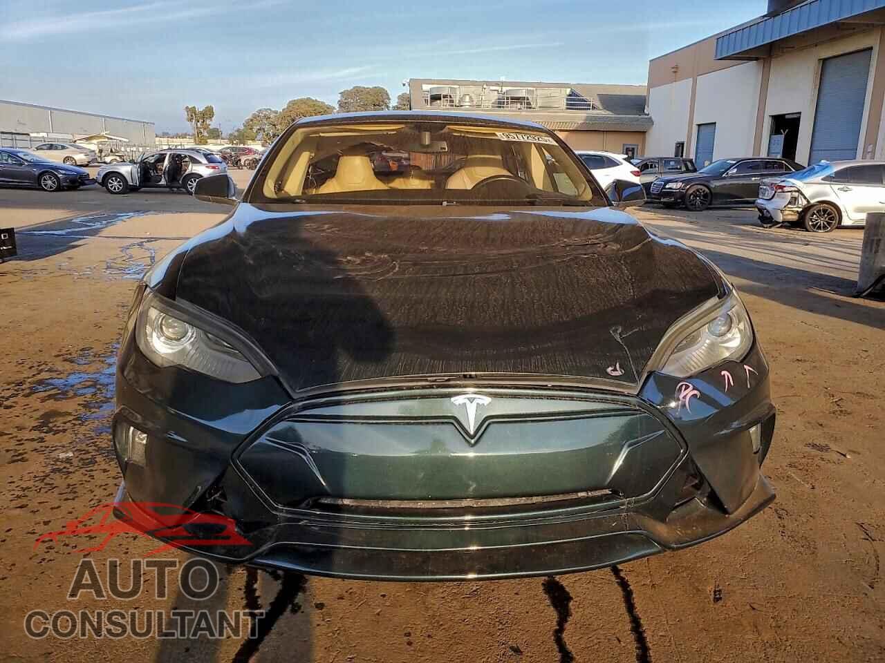 TESLA MODEL S 2014 - 5YJSA1H1XEFP44545
