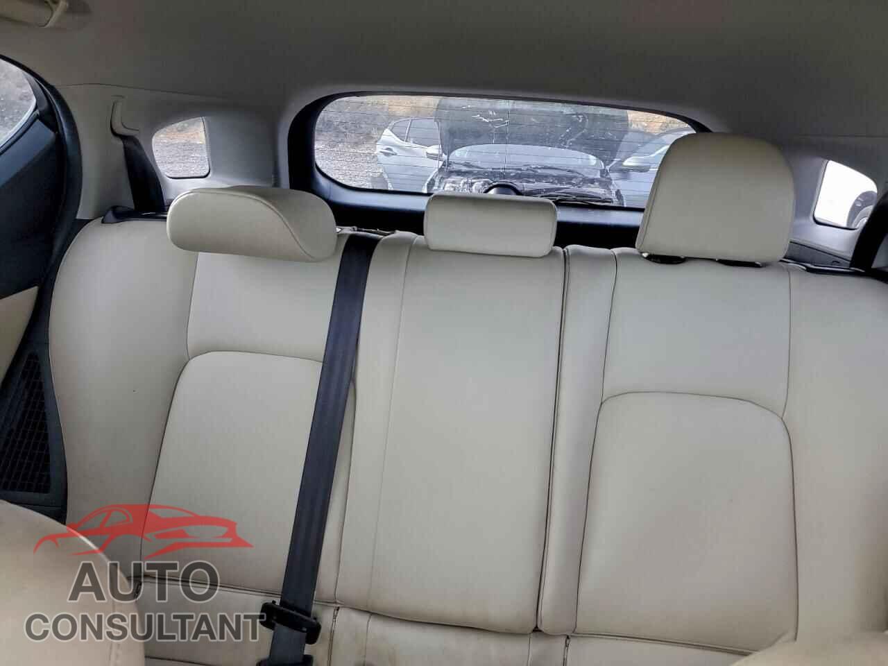 LEXUS CT 200 2012 - JTHKD5BHXC2111465
