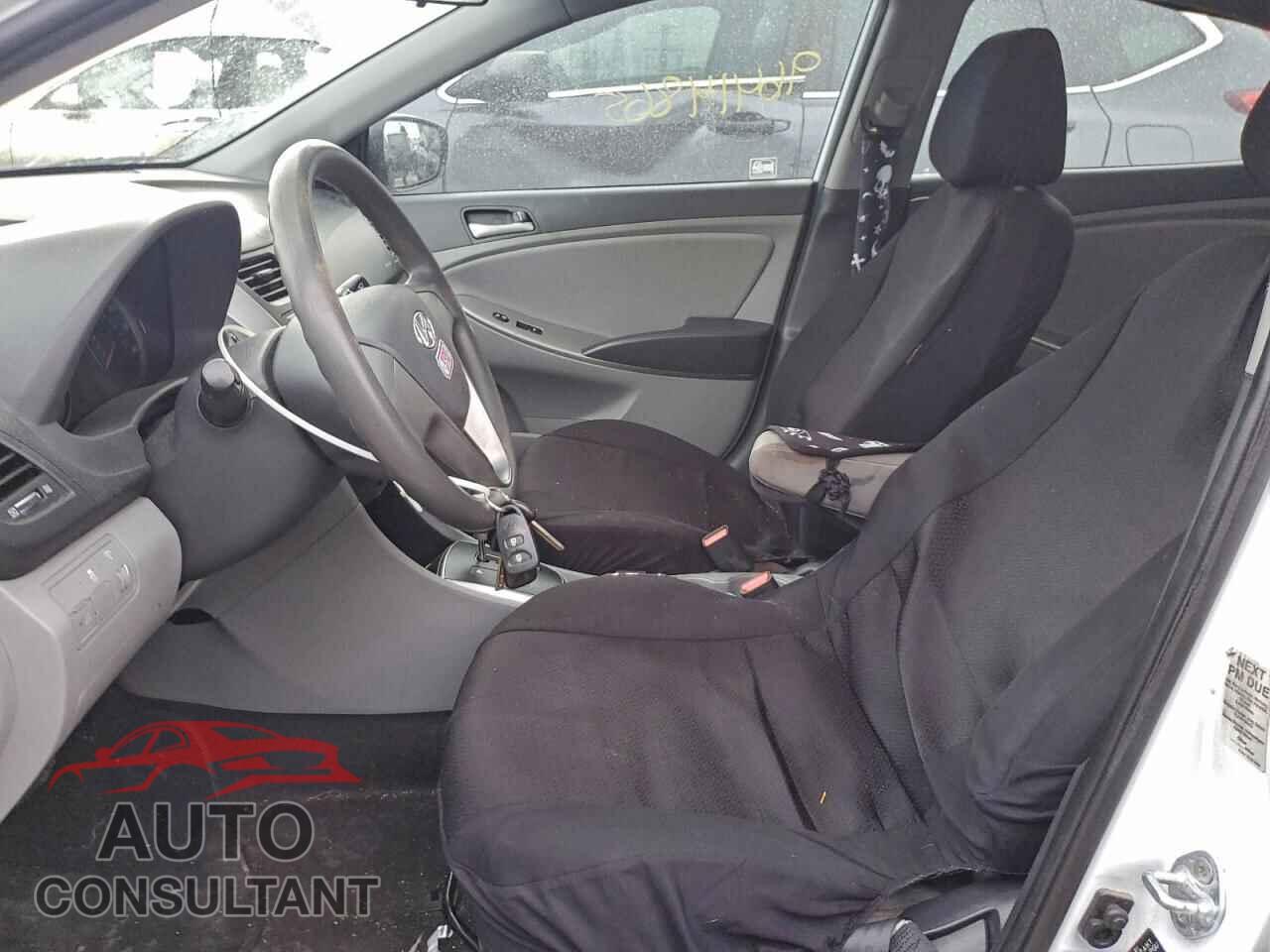 HYUNDAI ACCENT 2017 - KMHCT4AEXHU194574