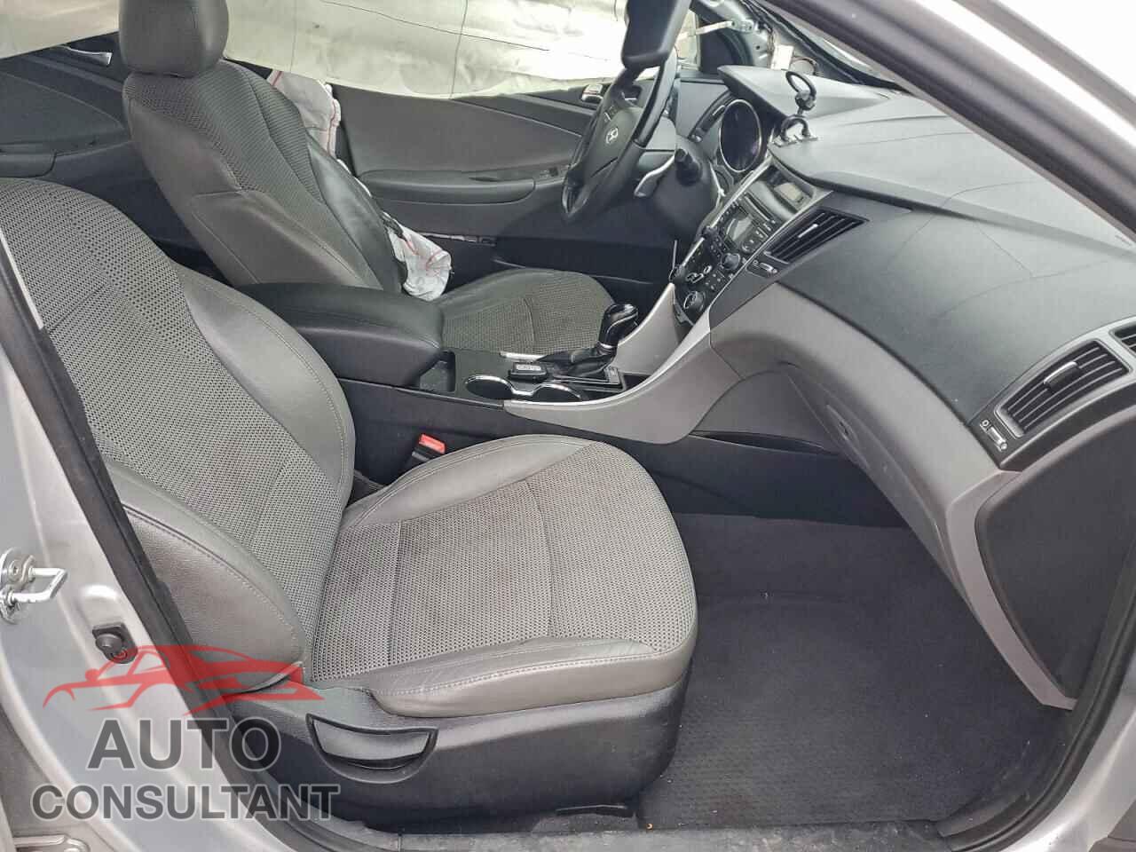 HYUNDAI SONATA 2012 - 5NPEC4AB9CH391709