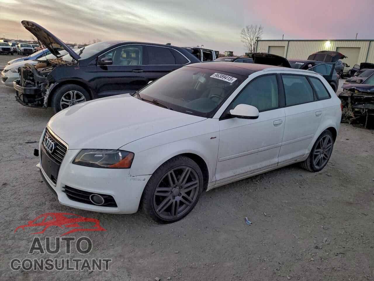 AUDI A3 2012 - WAUKJAFM3CA016856