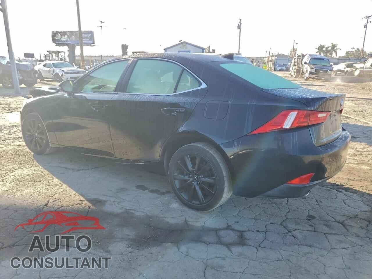 LEXUS IS 2014 - JTHBF1D20E5014434