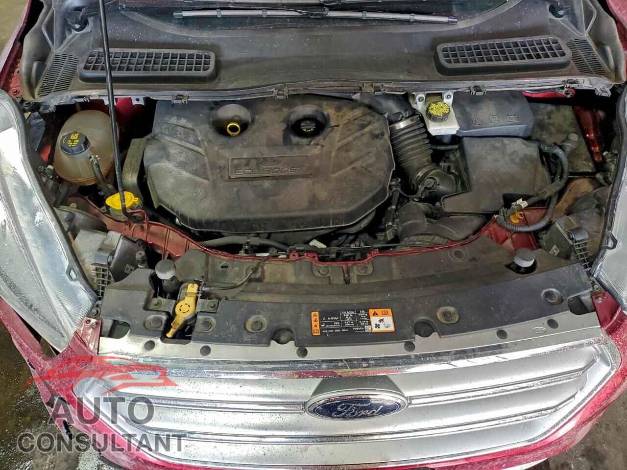 FORD ESCAPE 2017 - 1FMCU9J96HUB29640