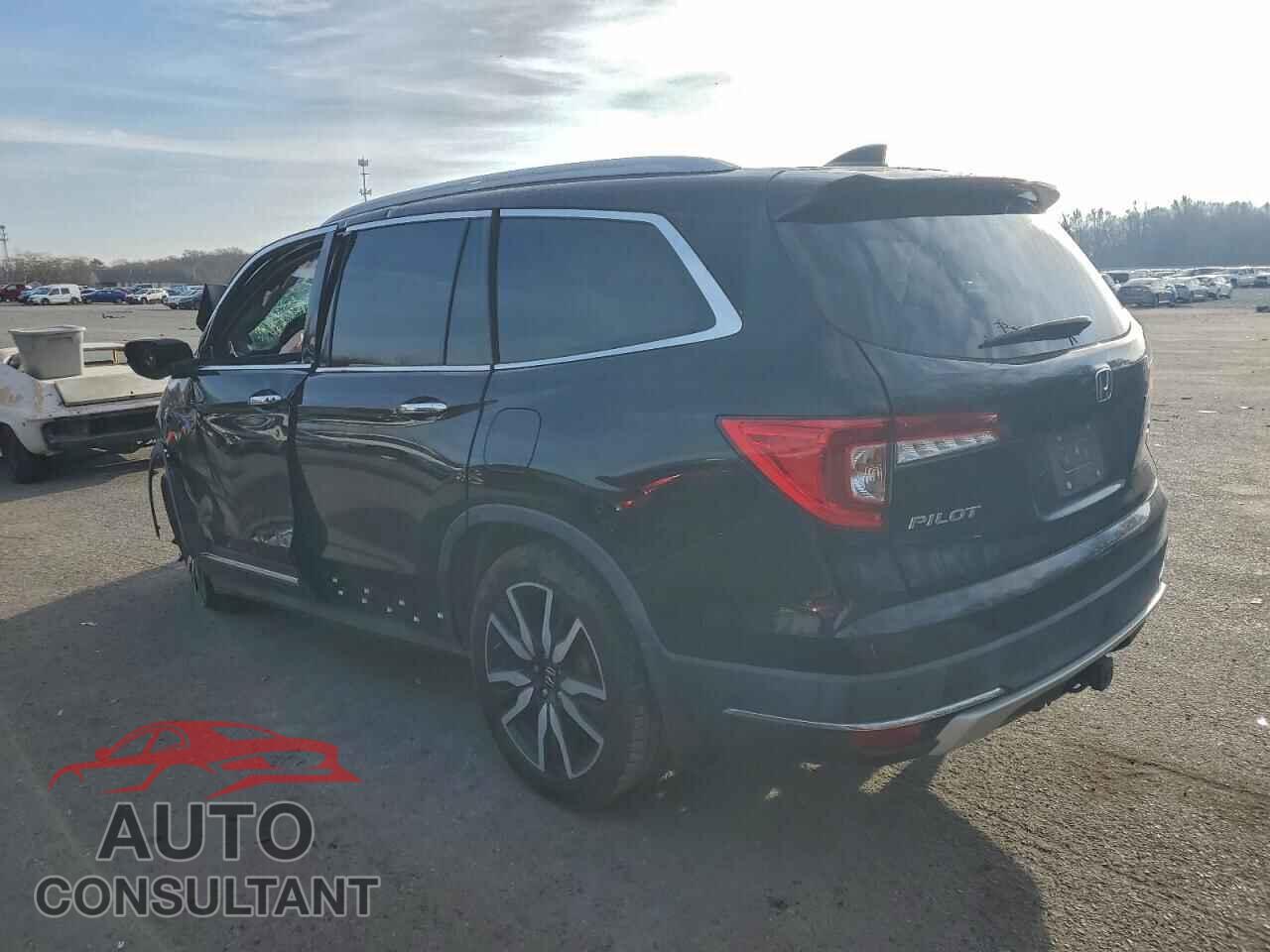 HONDA PILOT 2021 - 5FNYF6H63MB033143