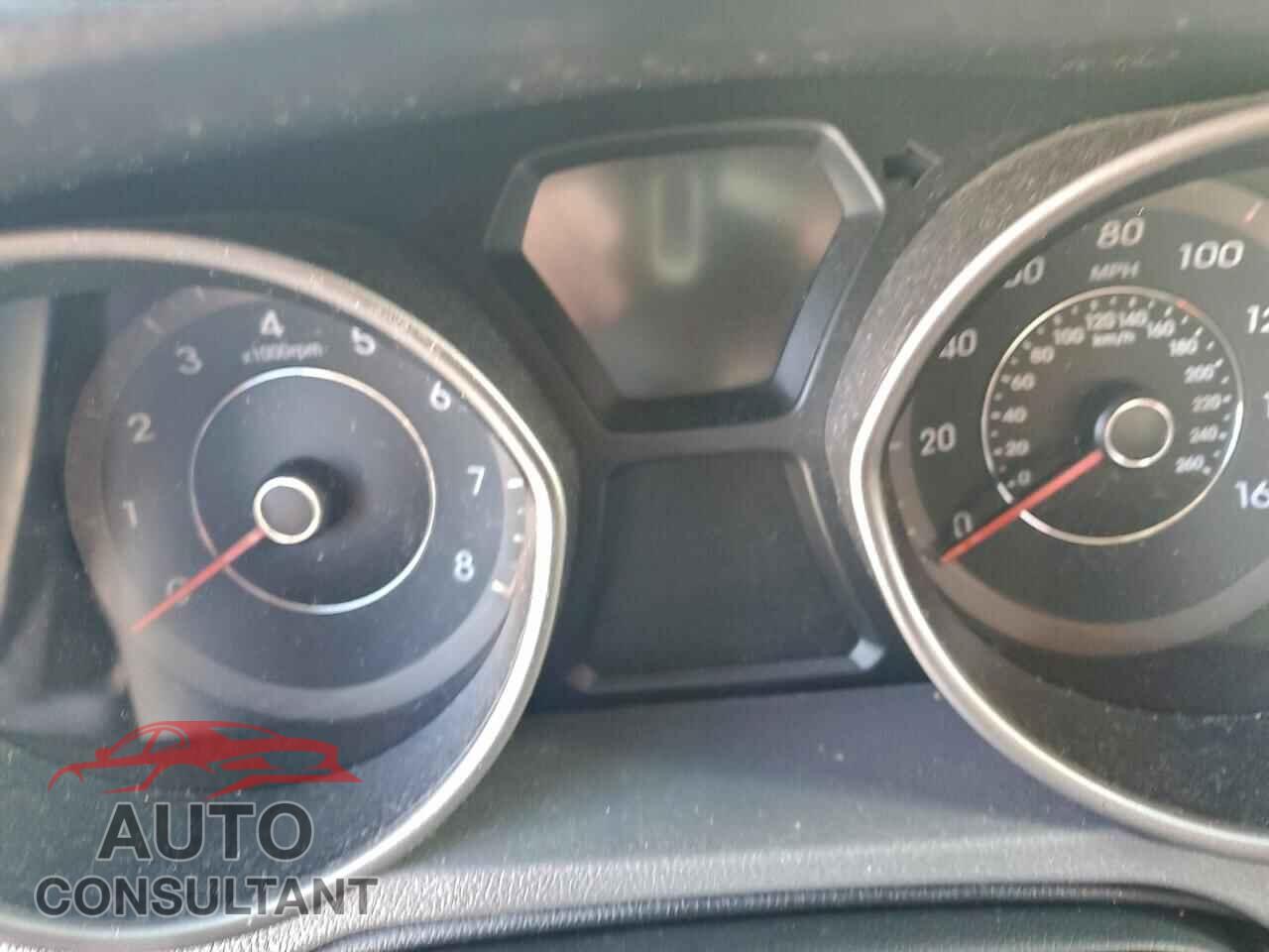 HYUNDAI ELANTRA 2013 - 5NPDH4AE4DH318921