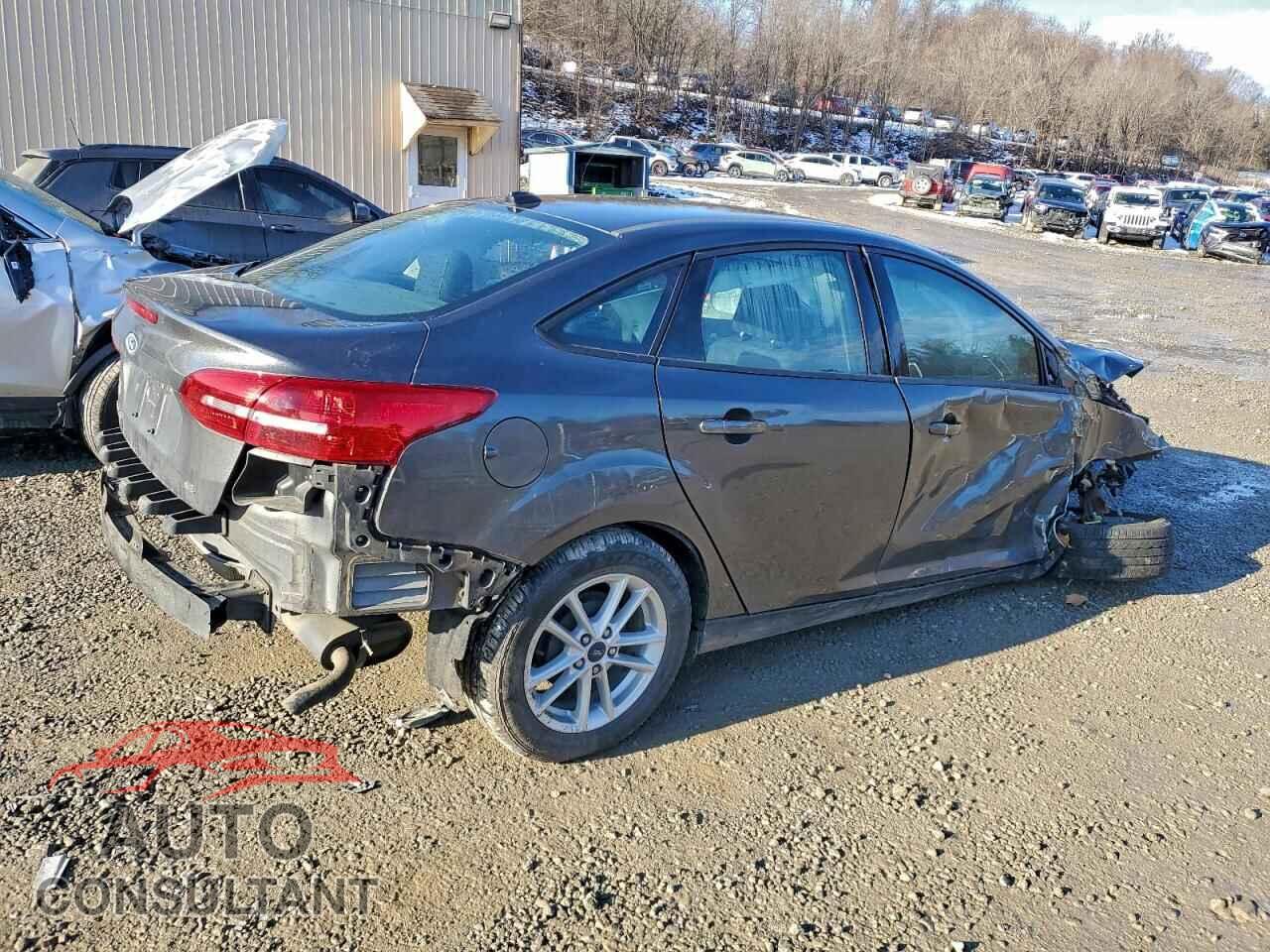 FORD FOCUS 2017 - 1FADP3F23HL316399