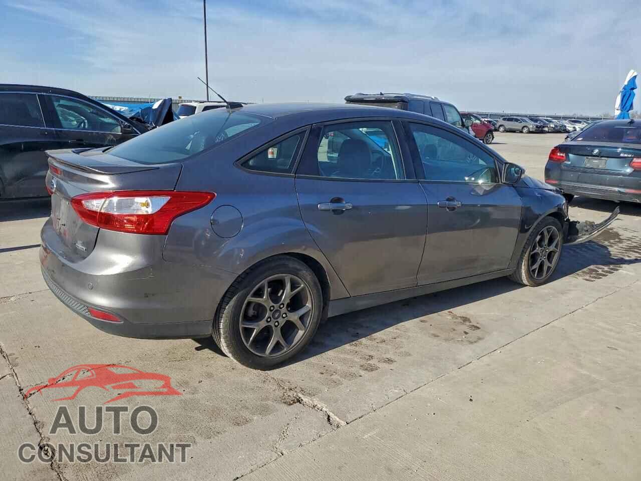 FORD FOCUS 2014 - 1FADP3F29EL130510