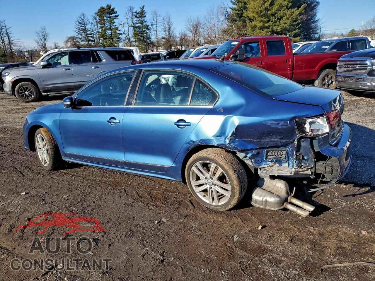 VOLKSWAGEN JETTA 2017 - 3VWL17AJXHM403712