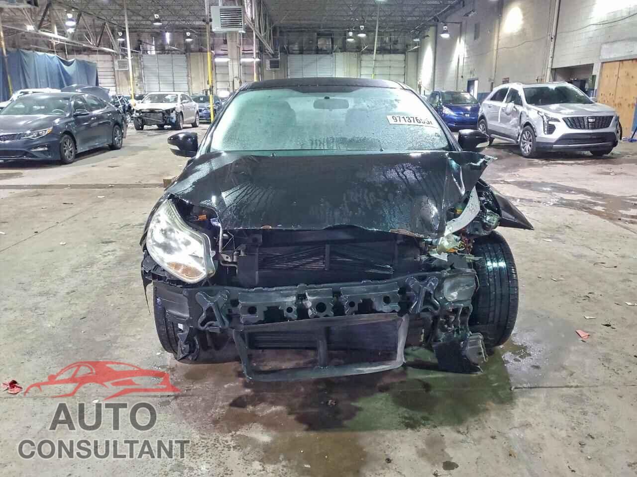 FORD FOCUS 2013 - 1FADP3F21DL270615