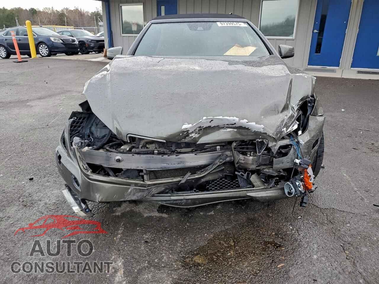 MERCEDES-BENZ E-CLASS 2011 - WDDKK7CF5BF042911