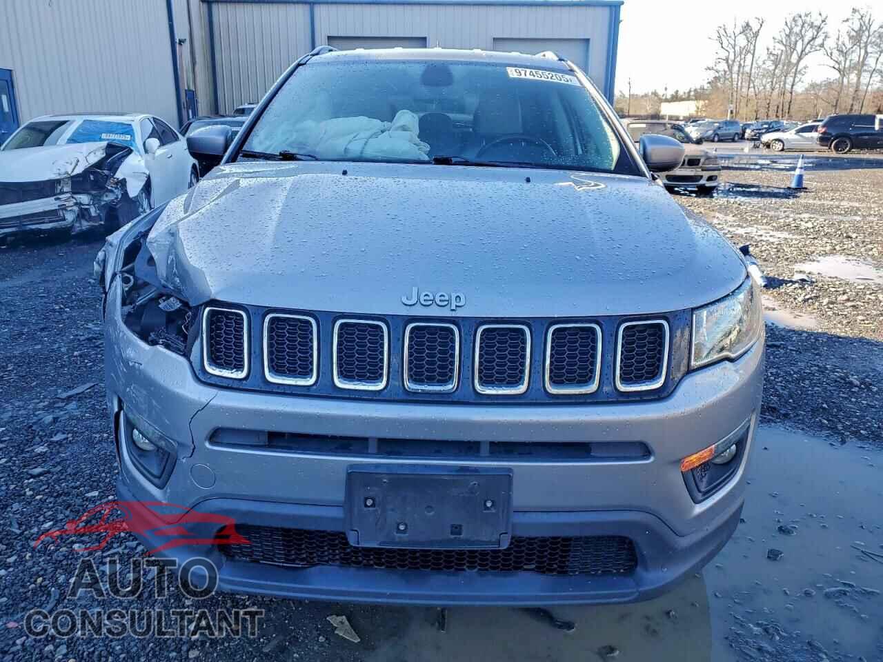 JEEP COMPASS 2019 - 3C4NJDBB9KT679748