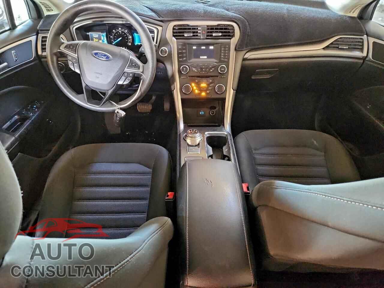 FORD FUSION 2017 - 3FA6P0LU7HR374529
