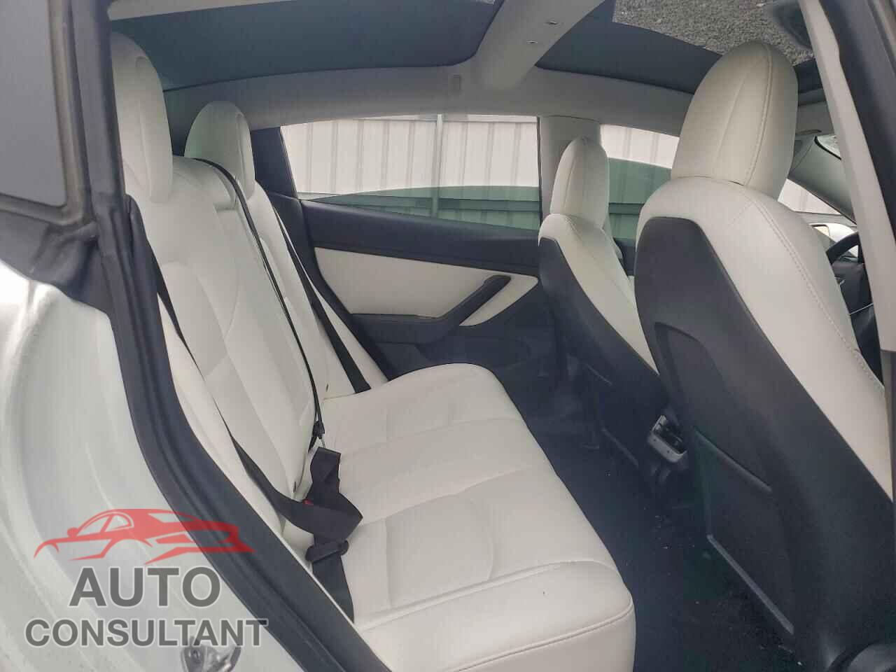 TESLA MODEL 3 2020 - 5YJ3E1EC6LF775013