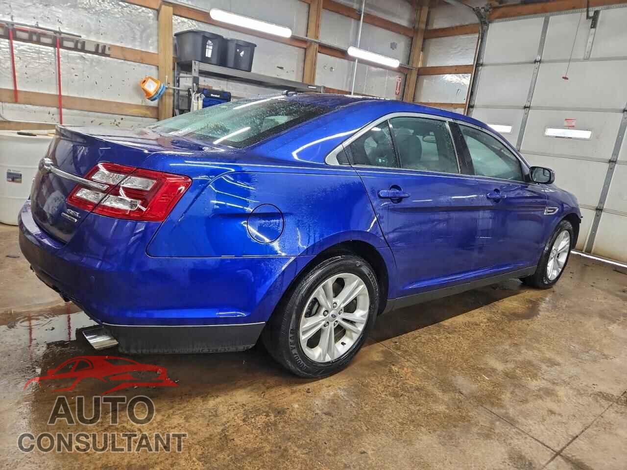FORD TAURUS 2015 - 1FAHP2E87FG188157