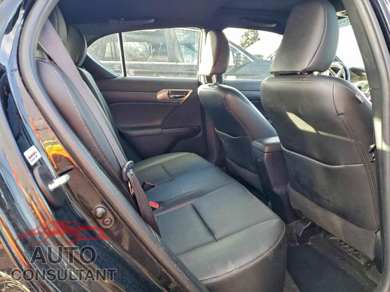 LEXUS CT 200 2015 - JTHKD5BH2F2215226