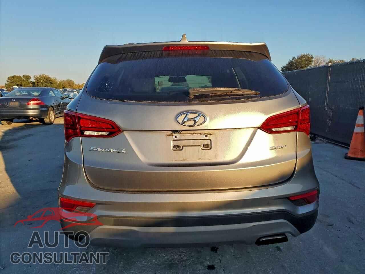 HYUNDAI SANTA FE 2017 - 5NMZU3LB1HH012373