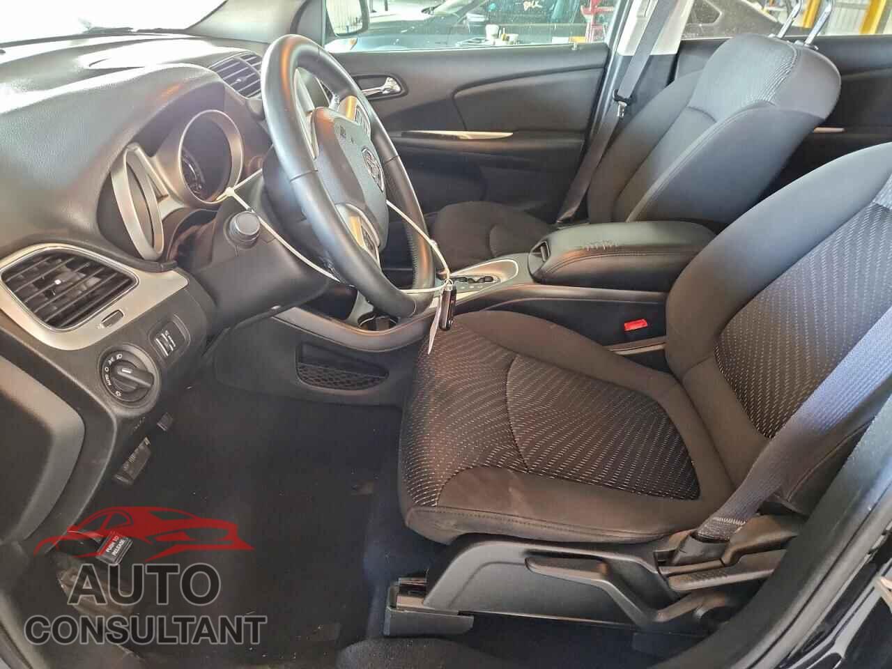 DODGE JOURNEY 2017 - 3C4PDCAB4HT709520