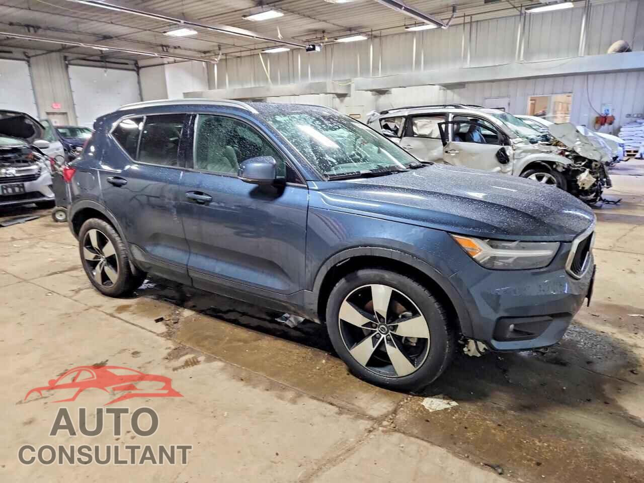 VOLVO XC40 2021 - YV4162UK0M2540014