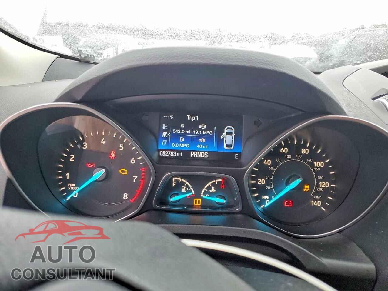 FORD ESCAPE 2018 - 1FMCU9GD3JUA68670
