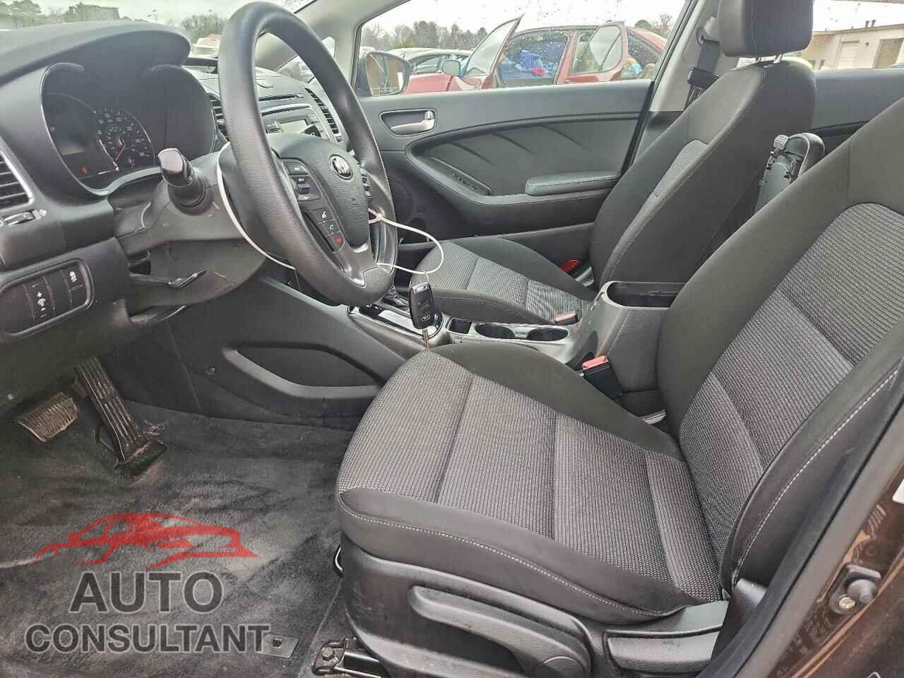KIA FORTE 2017 - 3KPFK4A74HE157122