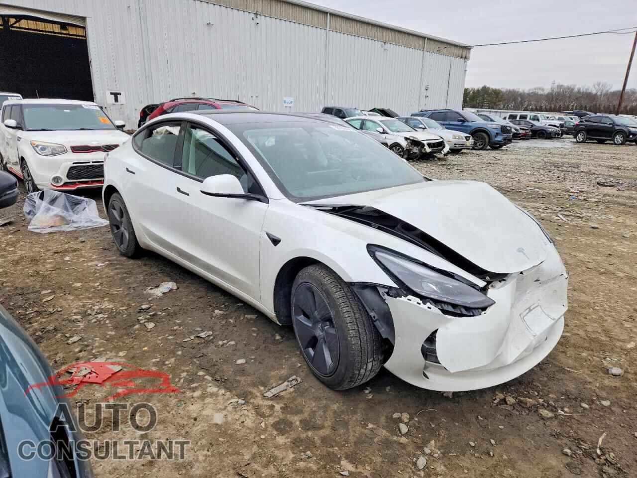 TESLA MODEL 3 2022 - 5YJ3E1EA9NF315166