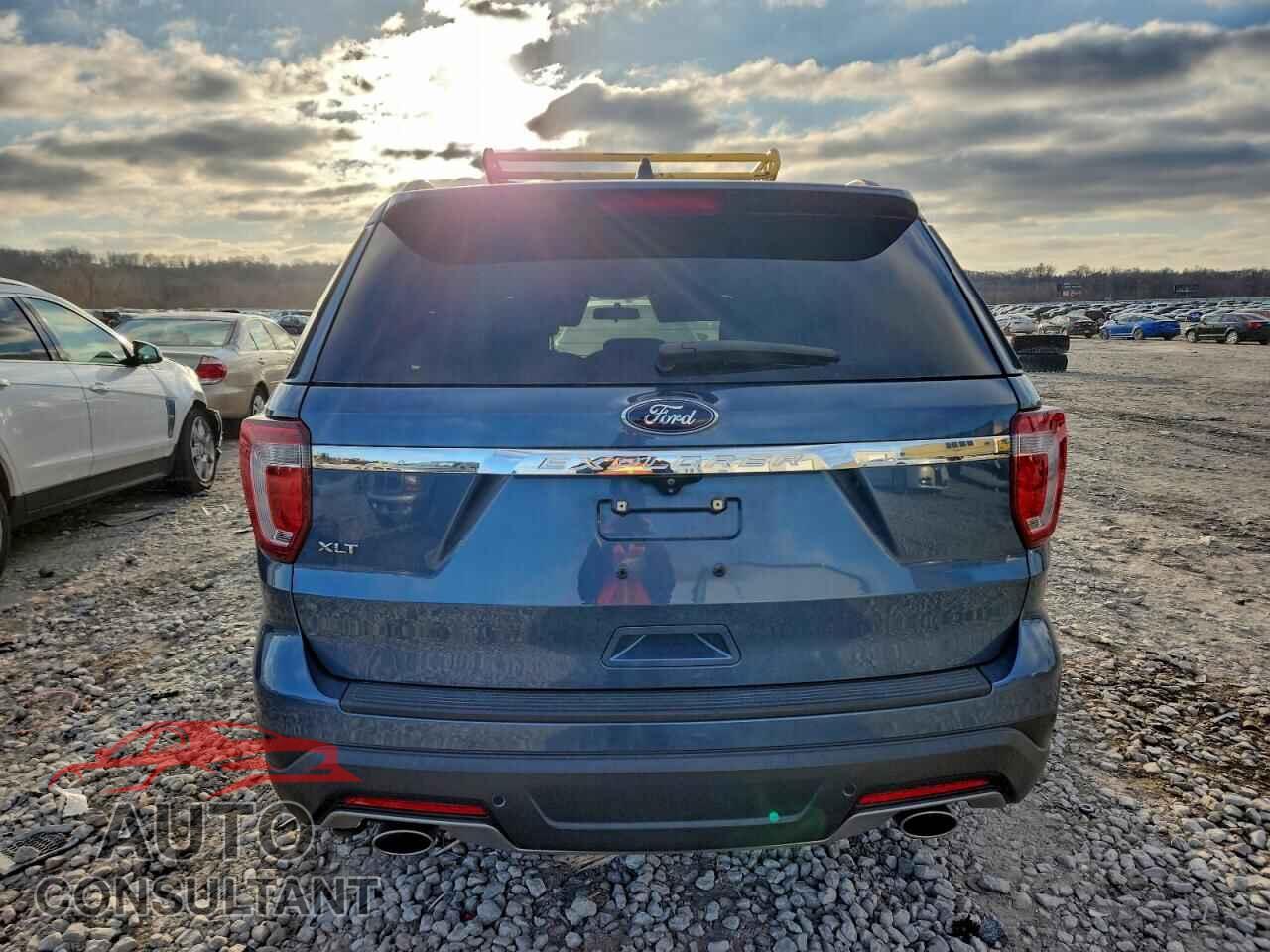FORD EXPLORER 2018 - 1FM5K7D86JGB52166