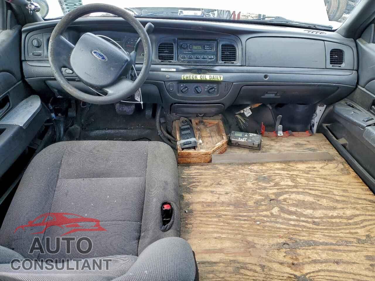 FORD CROWN VIC 2011 - 2FABP7BV3BX157876