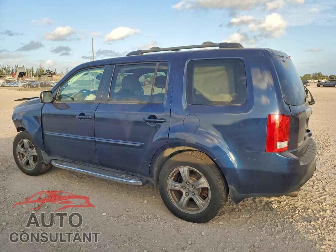 HONDA PILOT 2013 - 5FNYF4H56DB007518