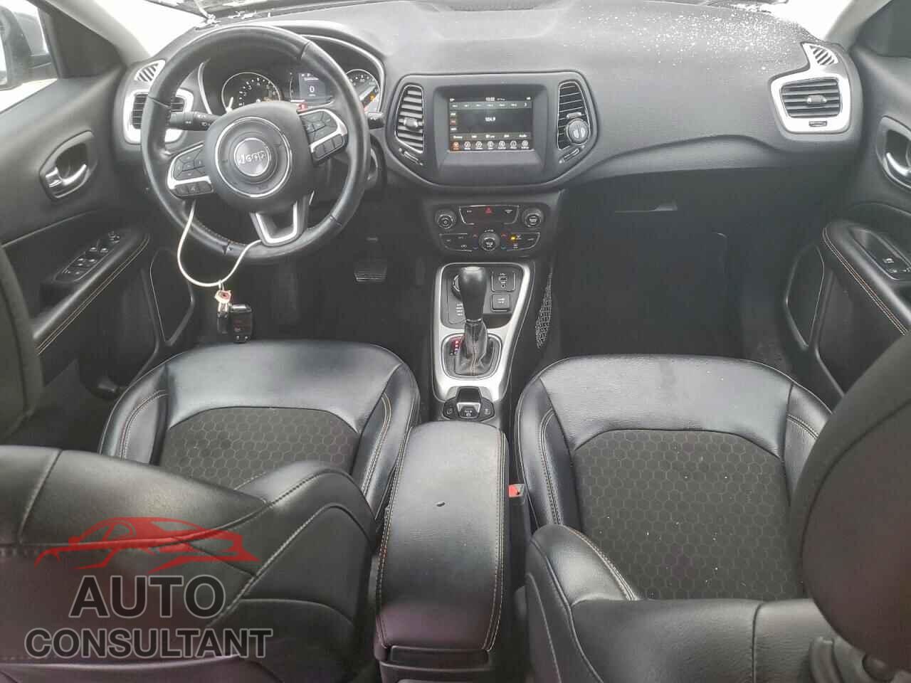 JEEP COMPASS 2020 - 3C4NJDBB7LT148985