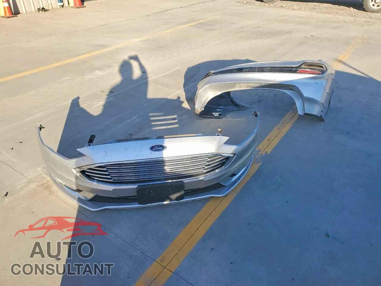 FORD FUSION 2018 - 3FA6P0D92JR247137