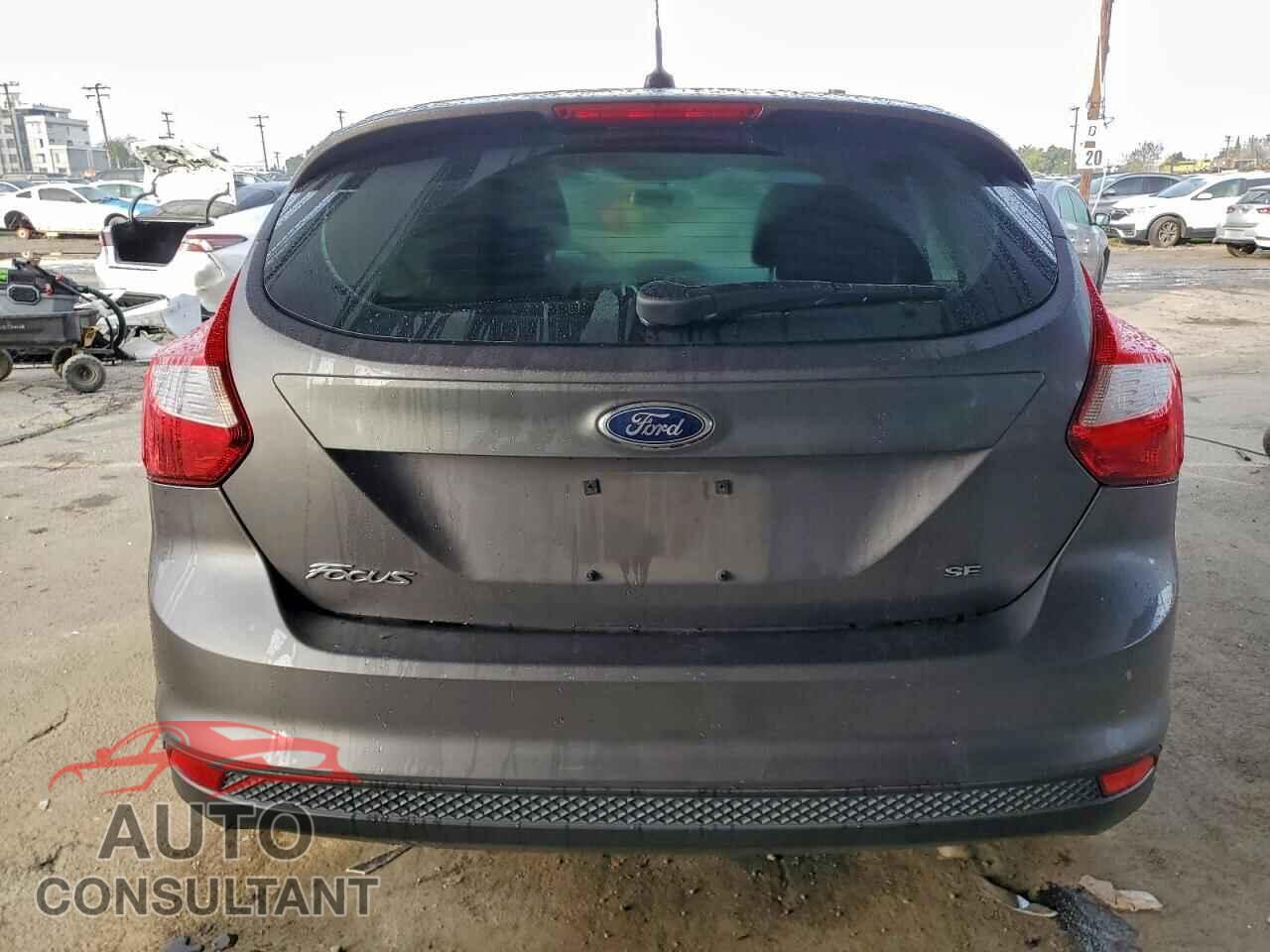 FORD FOCUS 2013 - 1FADP3K28DL145357