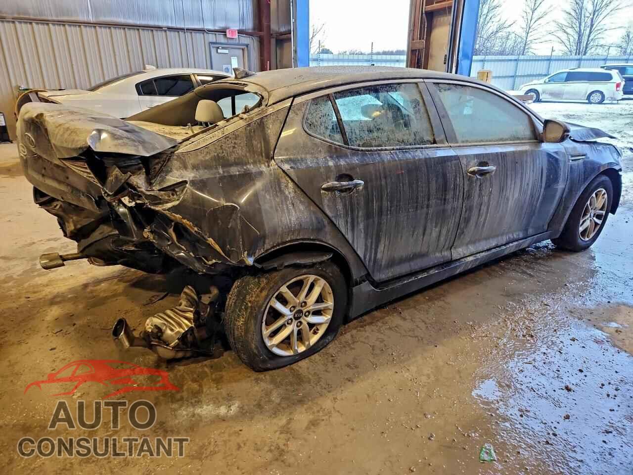 KIA OPTIMA 2011 - KNAGM4A78B5080012