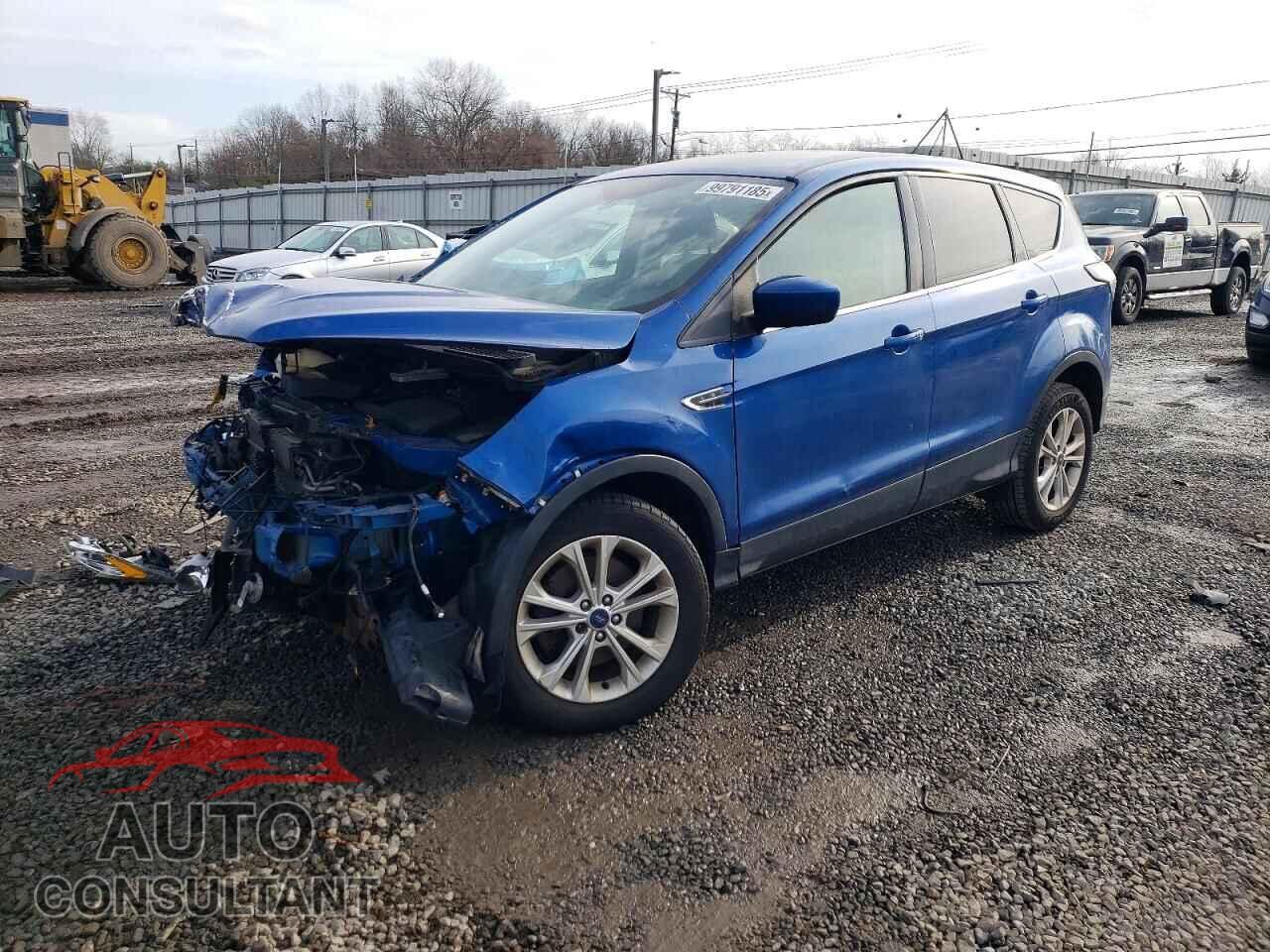 FORD ESCAPE 2017 - 1FMCU9GD0HUC06224