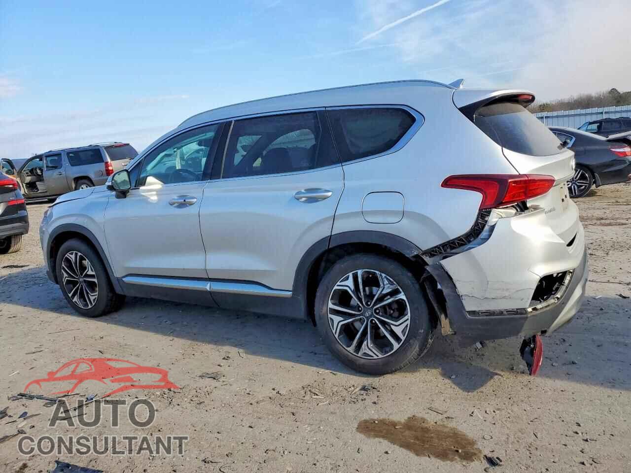 HYUNDAI SANTA FE 2019 - 5NMS5CAA2KH115849