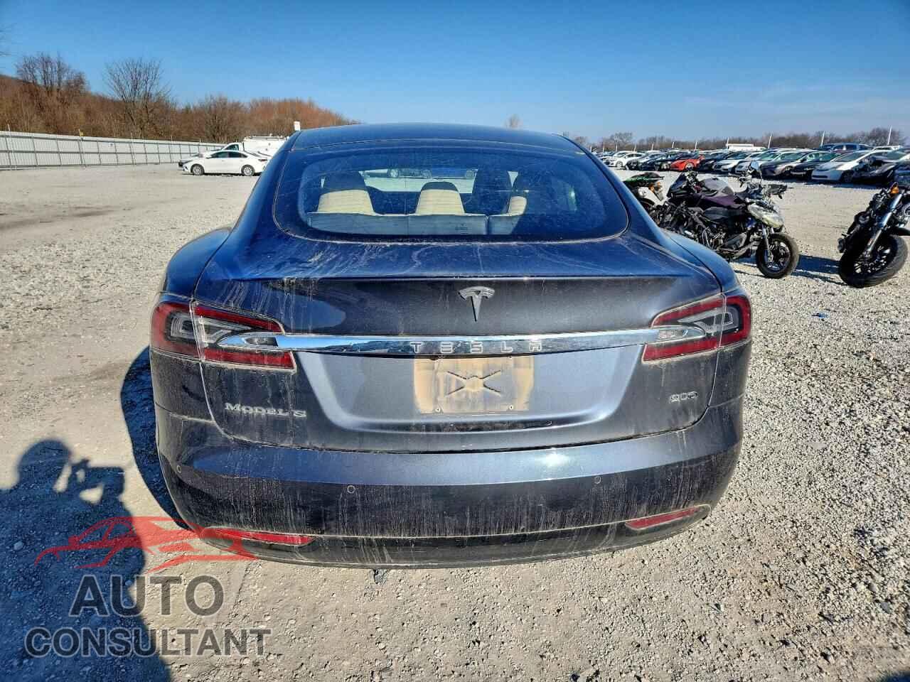 TESLA MODEL S 2016 - 5YJSA1E28GF170270