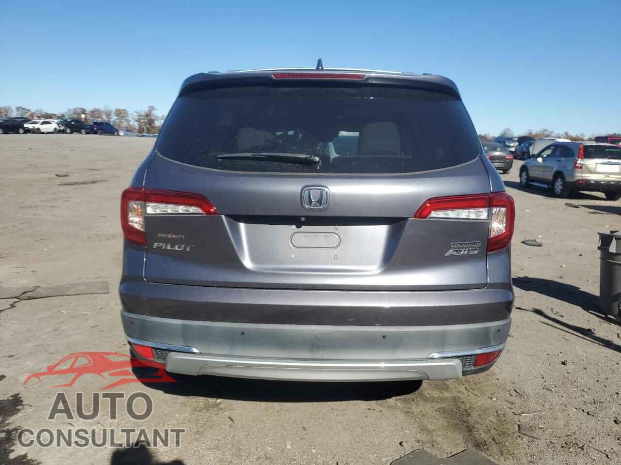 HONDA PILOT 2019 - 5FNYF6H61KB096898