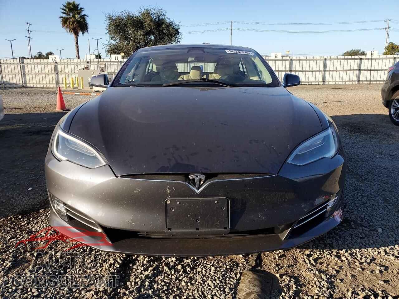 TESLA MODEL S 2017 - 5YJSA1E25HF199405