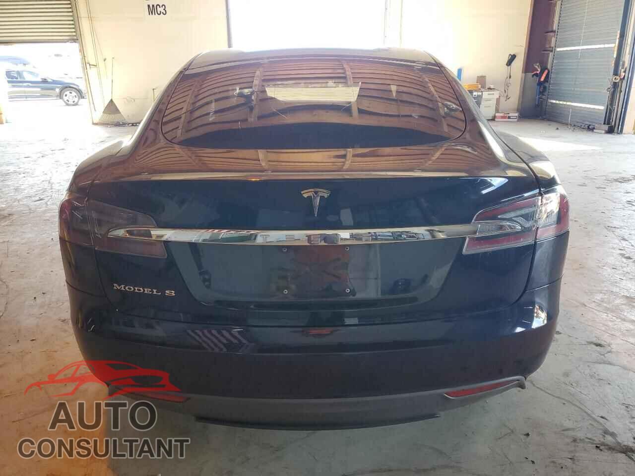 TESLA MODEL S 2013 - 5YJSA1AC7DFP11156
