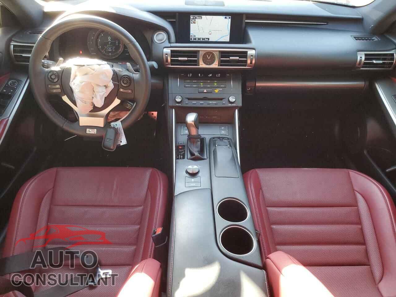 LEXUS IS 2015 - JTHBE1D23F5014898