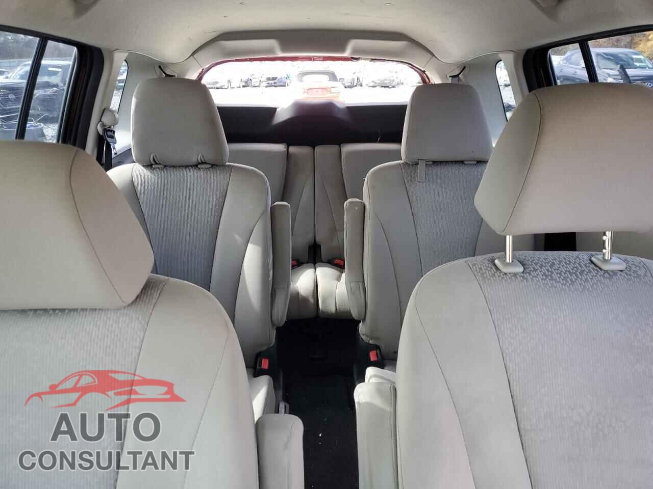 MAZDA 5 2012 - JM1CW2BLXC0132055