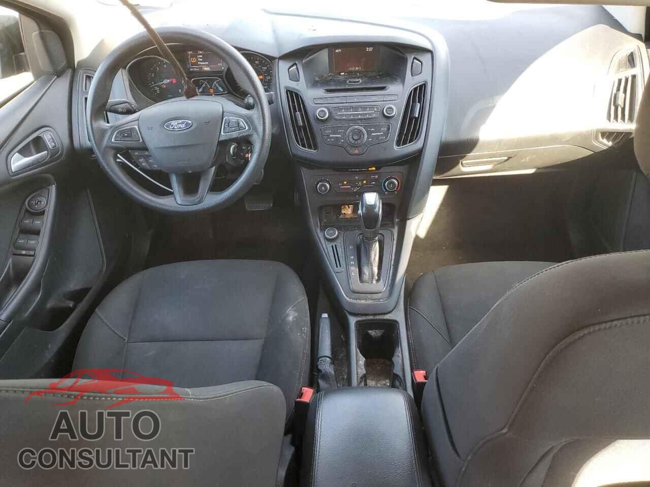 FORD FOCUS 2016 - 1FADP3F21GL262048