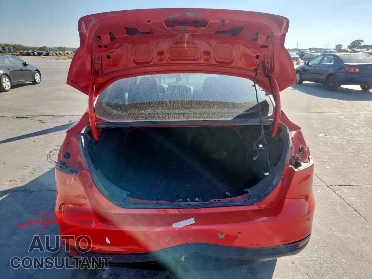 FORD FOCUS 2016 - 1FADP3F20GL235696