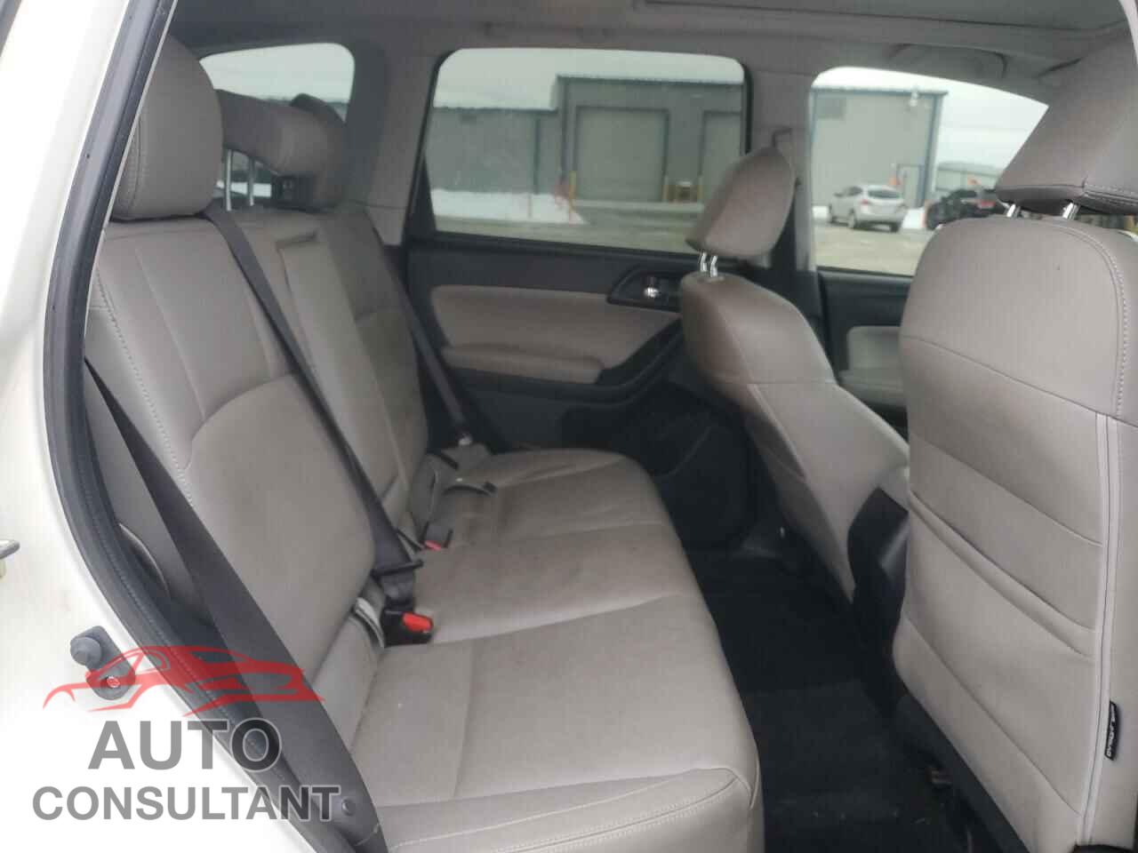 SUBARU FORESTER 2017 - JF2SJAJC7HH480850