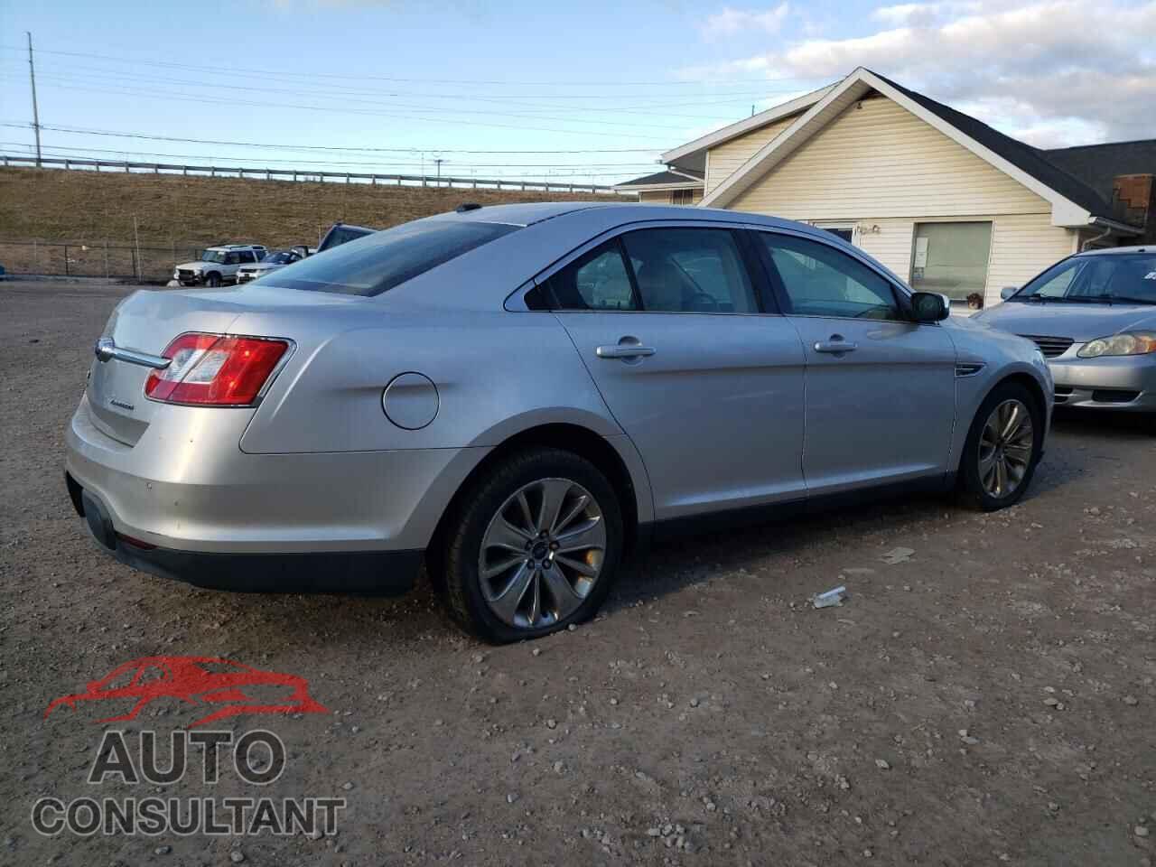 FORD TAURUS 2010 - 1FAHP2FW3AG161639
